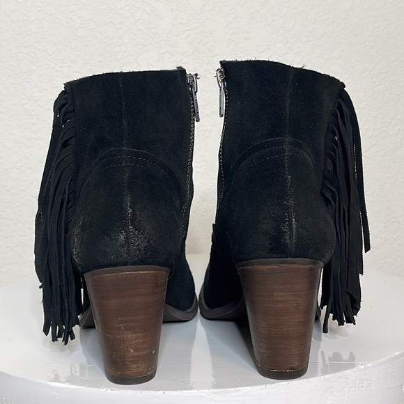 STEVE MADDEN FAULKNER BLACK SUEDE WESTERN FRINGED HEELED ANKLE BOOTS **NWOT** - Picture 9 of 13